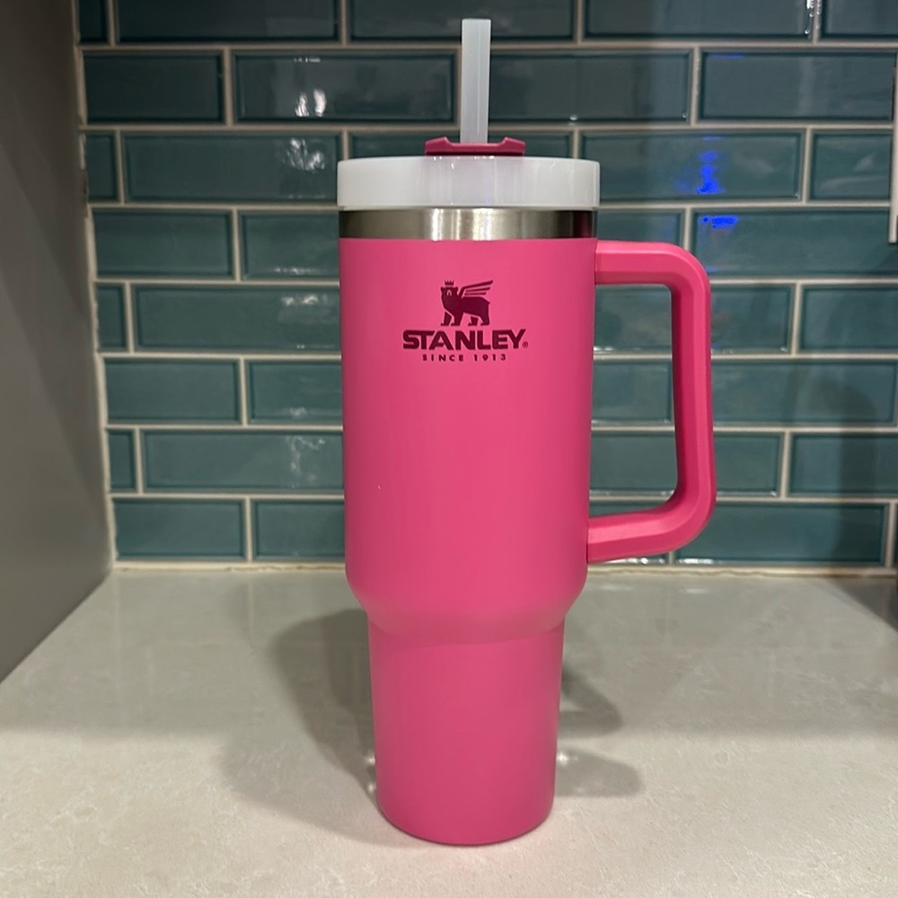 Stanley Quencher Fuchsia
